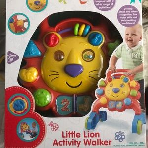 little lion activity walker